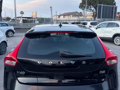 Volvo V40 1.6 diesel 2015 150 mila km Nero usata Qualiano
