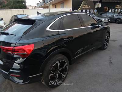 Audi Q3 AUDI Q3 SPORTBACK Nero usata FRATTAMAGGIORE