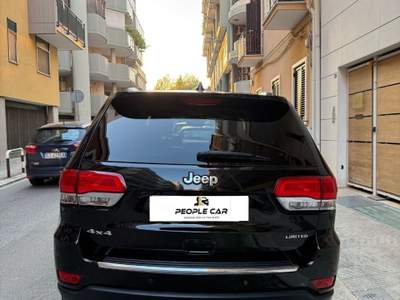 Jeep Grand Cherokee 3.0 250 cv AUTOCARRO Nero usata Bari