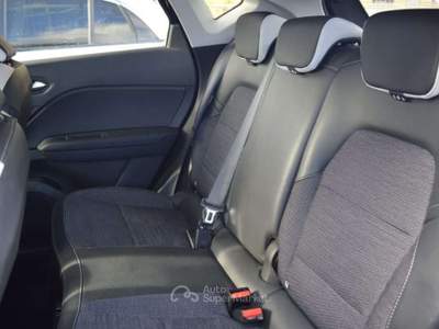 Renault Captur TCe 90 CV Techno Grigio usata Ardea