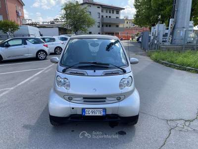 Smart ForTwo 0.7 Passion 61cv NEOPATENTATI Argento usata Treviglio