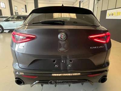 Alfa Romeo Stelvio Stelvio 2.2 t Veloce Q4 210cv auto Grigio usata Casale Monferrato