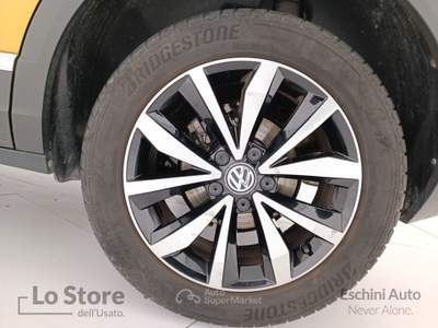 Volkswagen T-Roc 1.0 tsi style 115cv Giallo usata Pisa