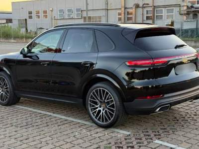 Porsche Cayenne turbo 4x4 Nero usata Forlì