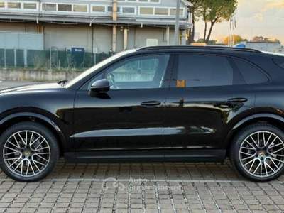 Porsche Cayenne turbo 4x4 Nero usata Forlì