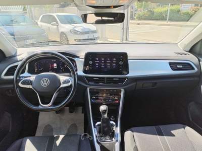 Volkswagen T-Roc 1.0 tsi Life 110cv -Telecamera-Cockpit Pro-Tech Pack-Climatronic- Grigio usata Francavilla al Mare