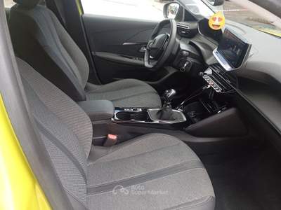 Peugeot 208 Stop&Start 5 porte Allure Giallo usata Ponzano Romano