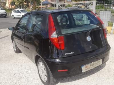 Fiat Punto 1.2i cat 3 porte ELX Nero usata Castel Gandolfo
