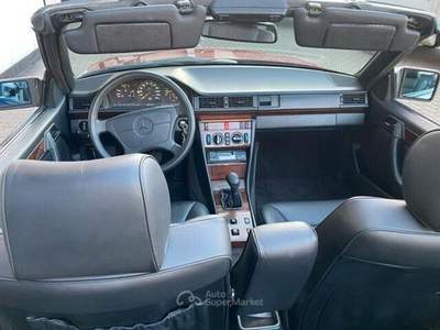Mercedes-Benz Classe E E-Series E 200 cat Cabriolet usata Cazzago San Martino