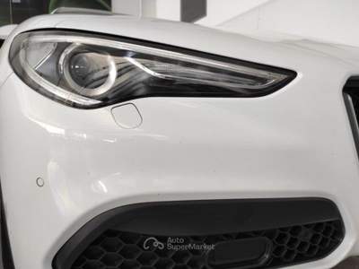 Alfa Romeo Stelvio  (autocarro) 2.2 turbodiesel 160 cv at8 rwd business Bianco usata LEGNANO