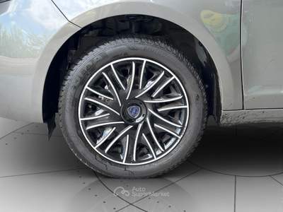 Lancia Ypsilon 1.0 hybrid 70cv gold Grigio usata Cerea
