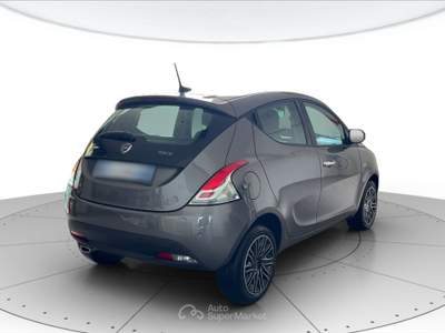 Lancia Ypsilon 1.0 hybrid 70cv gold Grigio usata Cerea