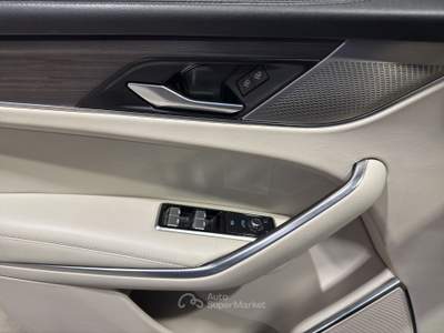 Jaguar F-Pace  2.0d i4 mhev se awd 163cv auto Nero usata Firenze
