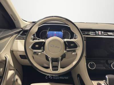 Jaguar F-Pace  2.0d i4 mhev se awd 163cv auto Nero usata Firenze