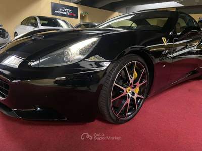 Ferrari California 4.3 DCT 460 CV UFFICIALE CRONOLOGIA TAGLIANDI STUPENDA Nero usata Nichelino