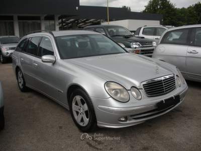 Mercedes-Benz Classe E AVANTGARDE Argento usata Frosinone
