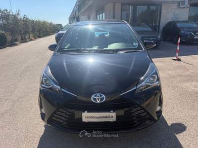 Toyota Yaris 1.5 Hybrid 5 porte Style Nero usata San Severo
