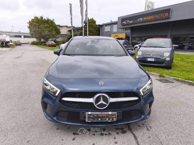 Mercedes-Benz Classe A d Automatic Sport Blu/Azzurro usata Milazzo
