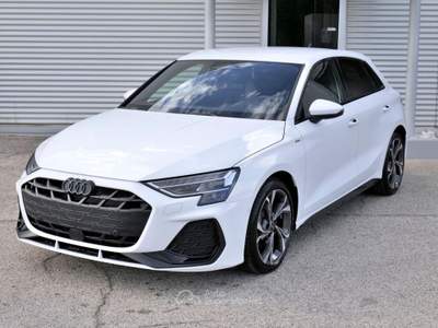 Audi A3 Sportback 2.0 (35) Tdi 150cv S-tr. S-line edition Bianco usata Civita Castellana
