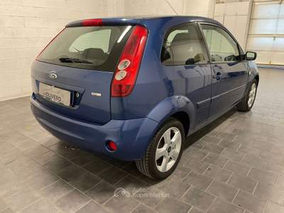 Ford Fiesta 1.4 TDCi 3p.-CLIMA-UNIPRO Blu/Azzurro usata Fossano