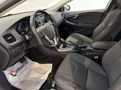 Volvo V40 Cross Country D2 Geartronic NEOPATENTATI Bianco usata Roncadelle