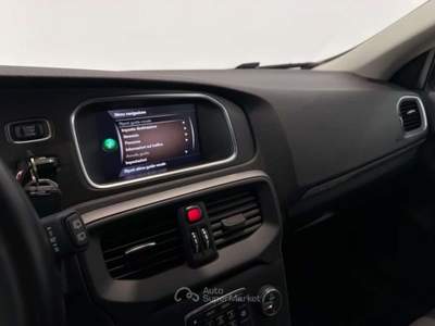 Volvo V40 Cross Country D2 Geartronic NEOPATENTATI Bianco usata Roncadelle