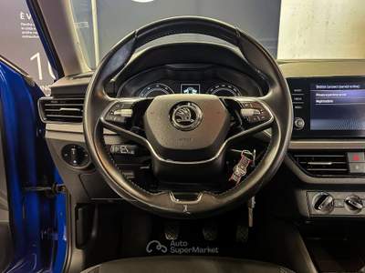 Skoda Kamiq Kamiq 2019 1.0 tsi Ambition 95cv Blu/Azzurro usata Saint-Christophe