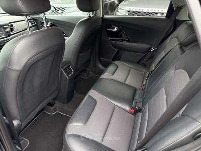 Kia Niro 1.6 gdi hev  dct my18 Nero usata Lallio