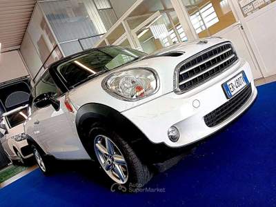 MINI Cooper 1.6 BICOLOR EURO6 PRONTA CONSEGNA NEOPATENTATI COUNTRYMAN Bianco usata Creazzo