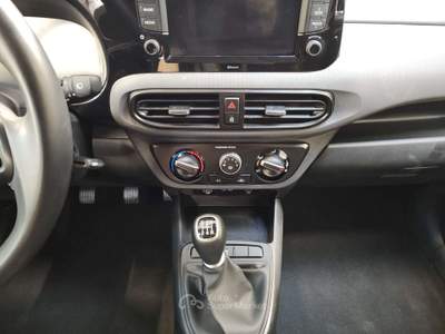 Hyundai i10 i10 1.0 mpi Connectline 63cv Bianco usata Torino