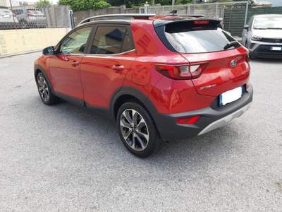 Kia Stonic 120 CV Style Rosso usata Vado Ligure