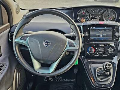 Lancia Ypsilon 5 porte S&S Hybrid Alberta Ferretti Nero usata Perugia