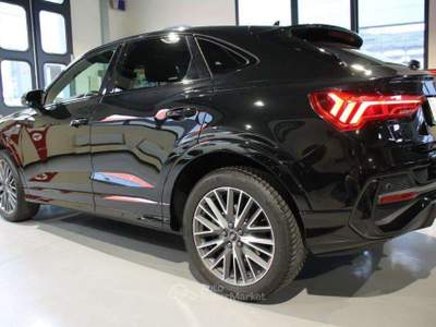 Audi Q3 Q3 40 2.0 tdi S line edition quattro 200cv s-troni Nero usata Laives