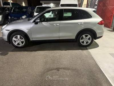 Porsche Cayenne 3.0 Diesel tiptronic 173000km Argento usata Pianiga