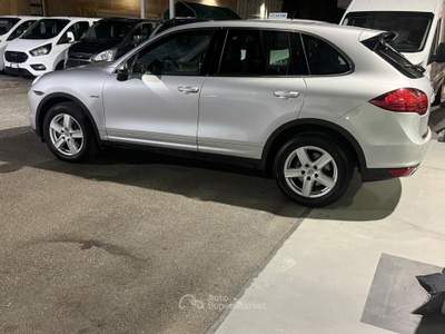 Porsche Cayenne 3.0 Diesel tiptronic 173000km Argento usata Pianiga