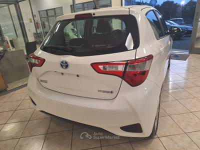 Toyota Yaris 5 porte Business Bianco usata Castel Gandolfo
