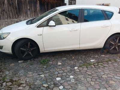 Opel Astra Buone condizioni, non fumatore, in ordine usata Cerro al Lambro