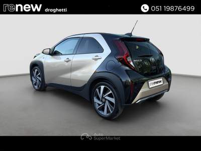 Toyota Aygo X 1.0 VVT-i 72 CV 5 porte Lounge Air S-CVT Beige usata Bologna