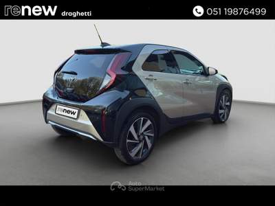 Toyota Aygo X 1.0 VVT-i 72 CV 5 porte Lounge Air S-CVT Beige usata Bologna