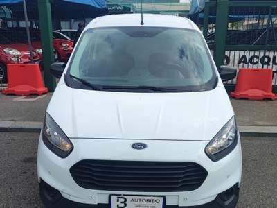 Ford Transit Courier Van Titanium Bianco usata Torino