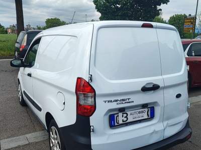 Ford Transit Courier Van Titanium Bianco usata Torino