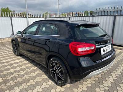 Mercedes-Benz GLA GLA 180 d Sport Nero usata Montecatini-Terme