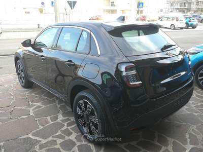 Fiat 600 1.2 hybrid 136 Pack Style e Confort  KM ZERO Nero usata Formigine