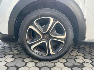 Citroen C3 C3 PureTech 82 Shine Bianco usata Montecatini-Terme