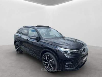 Volkswagen Tiguan Tiguan 2.0 TDI 150 CV DSG R-Line Plus Nero usata Montecatini-Terme