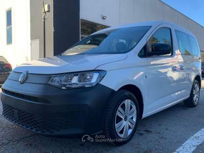 Volkswagen Caddy 2.0 TDI 102 CV Life 7 Posti Bianco usata Città di Castello