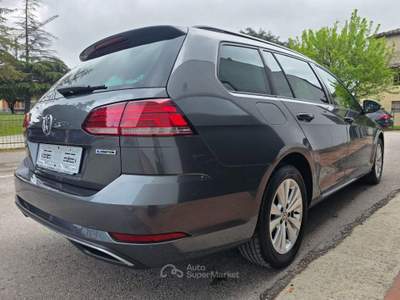 Volkswagen Golf 1.5 TGI DSG 5p. Trendline BlueMotion Tech. Grigio usata Città di Castello