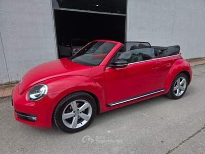 Volkswagen Maggiolino Cabrio 2.0 TDI Sport  6 marce FARI LED Rosso usata Città di Castello