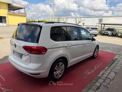 Volkswagen Touran 1.2 TSI 7 POSTI Comfortline NEOPATENTATI Bianco usata Fiorano Modenese