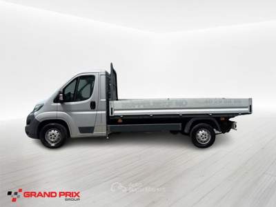 Peugeot Boxer 335 2.2 HDi/130CV FAP PLM Autocarro Grigio usata Castenaso